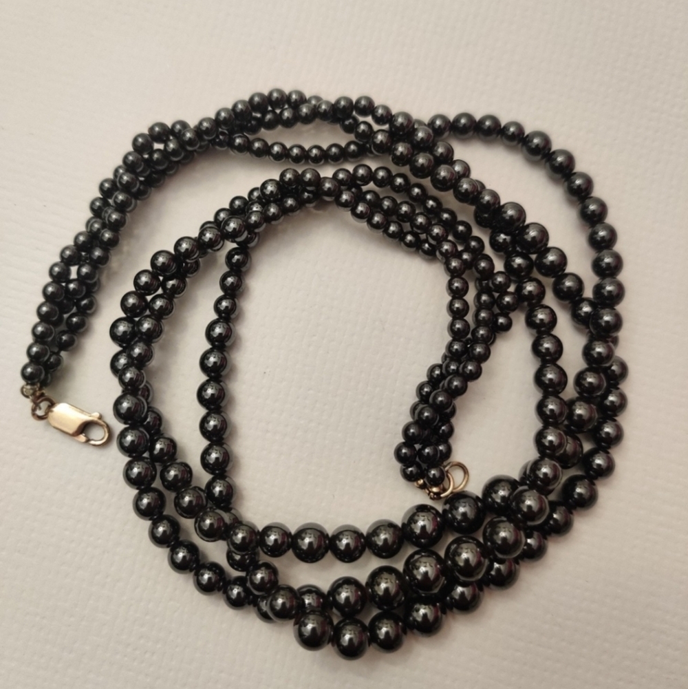 🇨🇦 Vintage healing hematite necklace 14KGF clasp